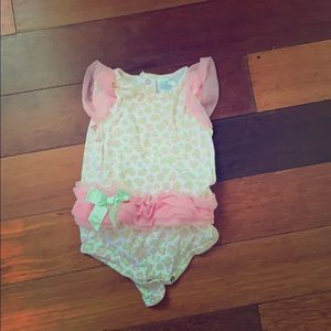 Baby onesie!! So cute! 💕